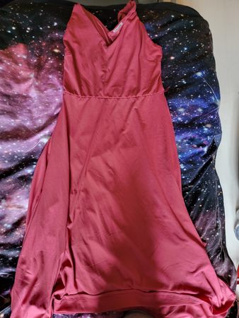 Pinkes Kleid