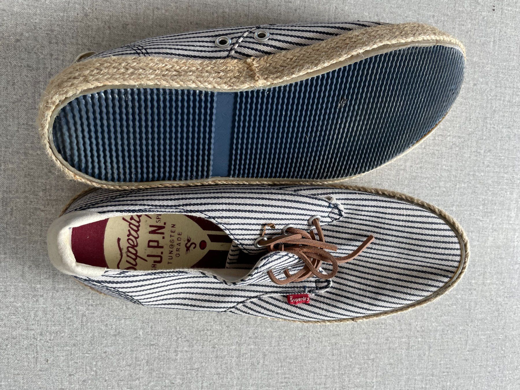 Scarpe da uomo: Schuhe 5 Paar Converse, Superdry, Pier one, Digel – Usato da Kappelen venduto da Waloga 3