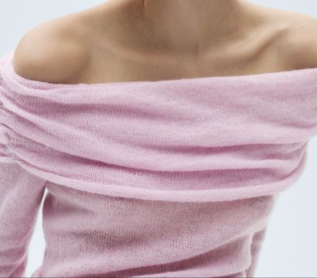 Rosa Strickpullover, schulterfrei, Grösse S