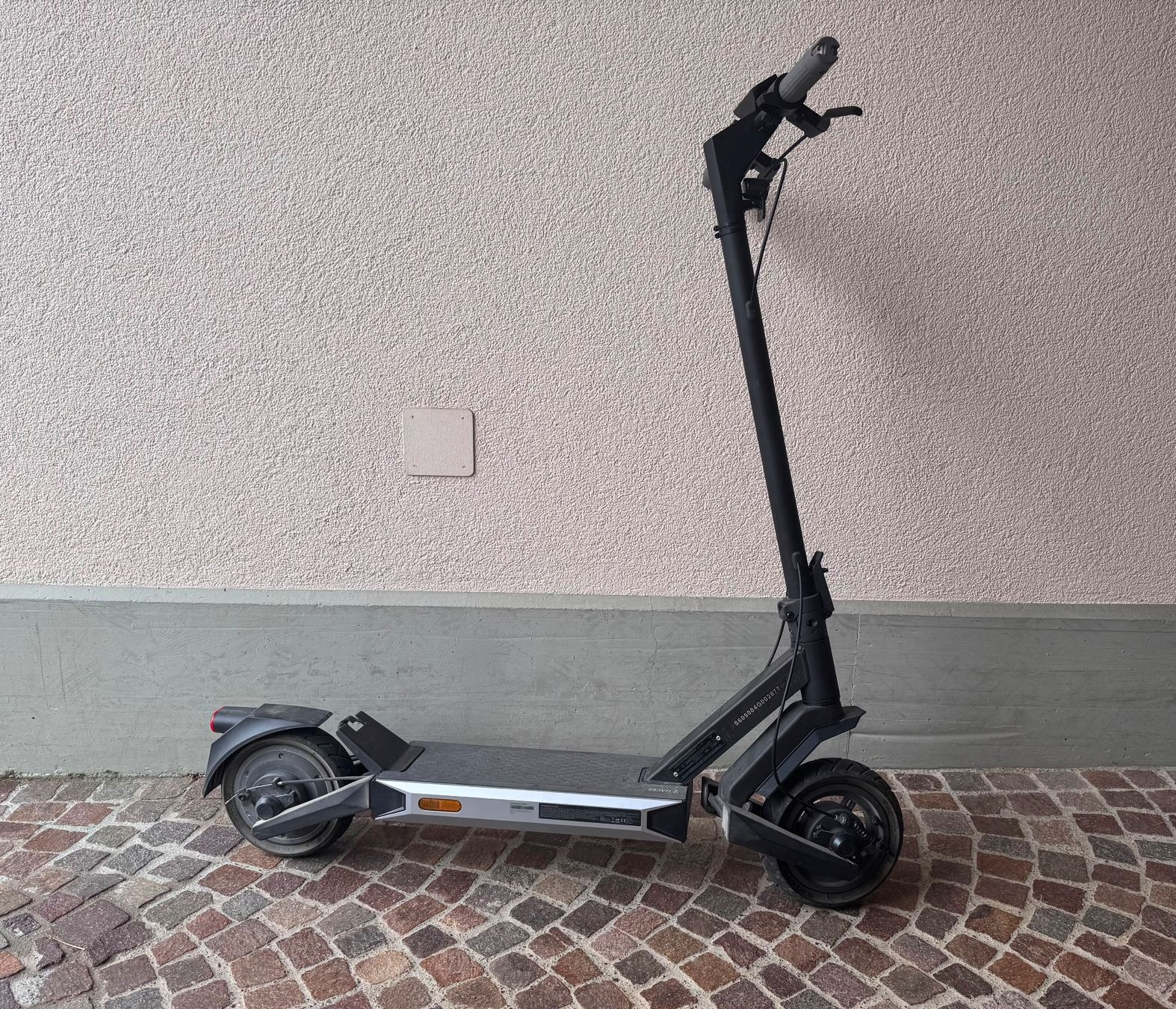 Kickboard: Navee S60 E-Scooter – Gebraucht aus Pfäffikon ZH von 0iB4F 1