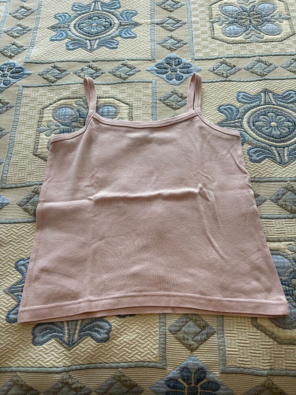 Kleiderpakete: Dame-kurze- Hose und T- Shirt – Gebraucht aus Zürich von luc_2t2q 4