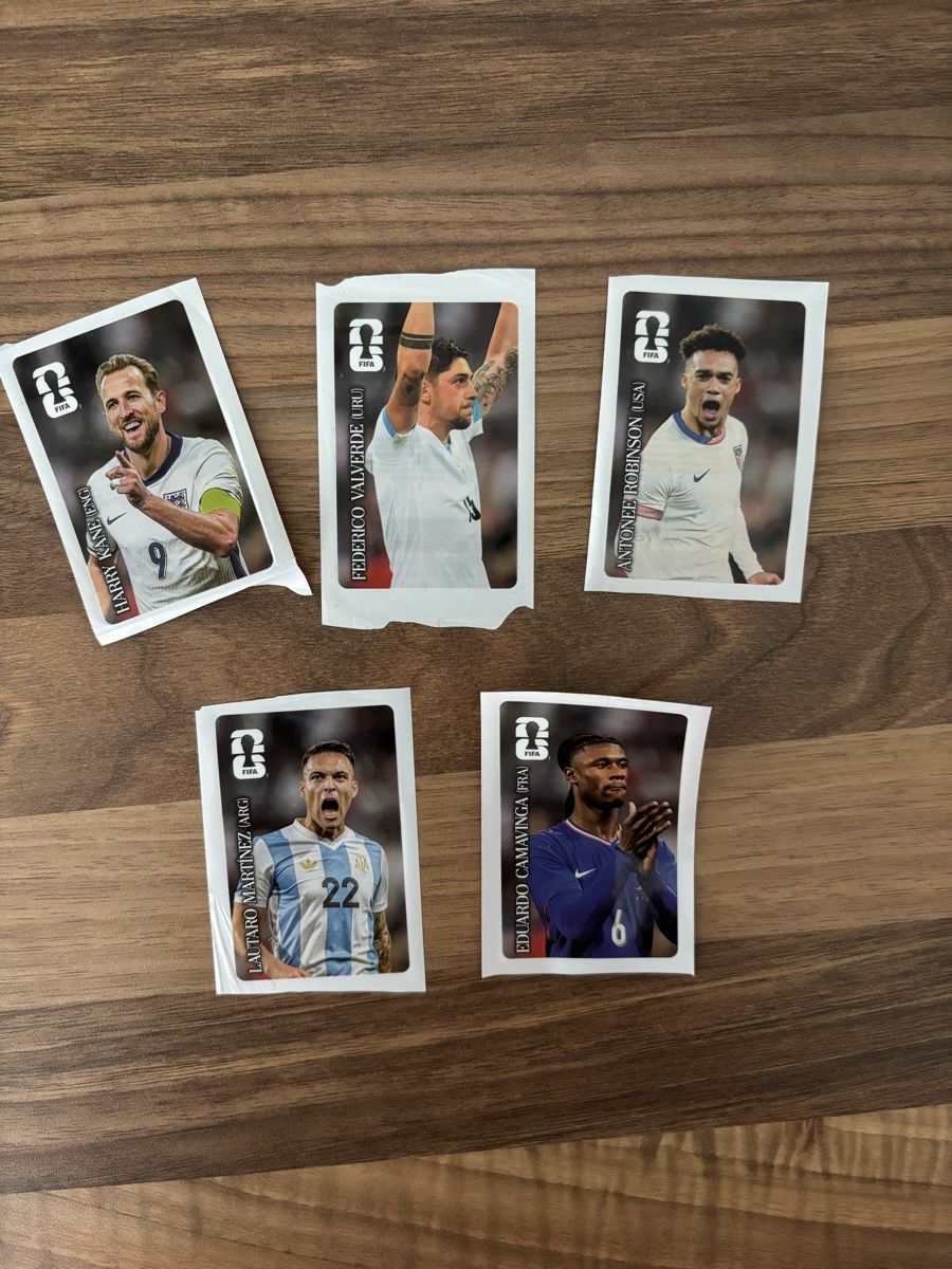 Panini Cartes à collectionner: 5 cartes Panini Coca-Cola – D'occasion à La Rippe par jeje12