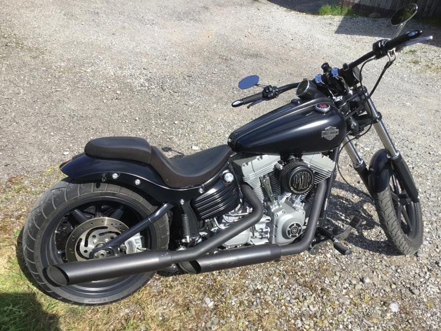 Harley-Davidson Chopper: Harley Davidson Rocker FXCW – Usato da Näfels venduto da Saldo_25 1