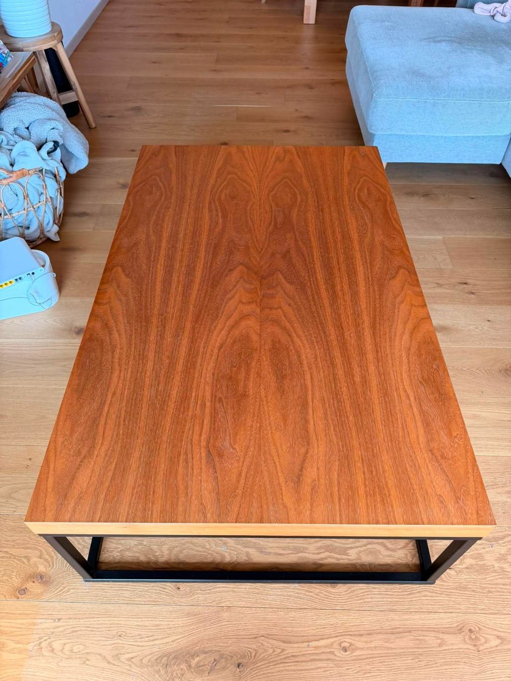 Tables: Couchtisch aus Holz – D'occasion à Horgen par kat_ppk5 2