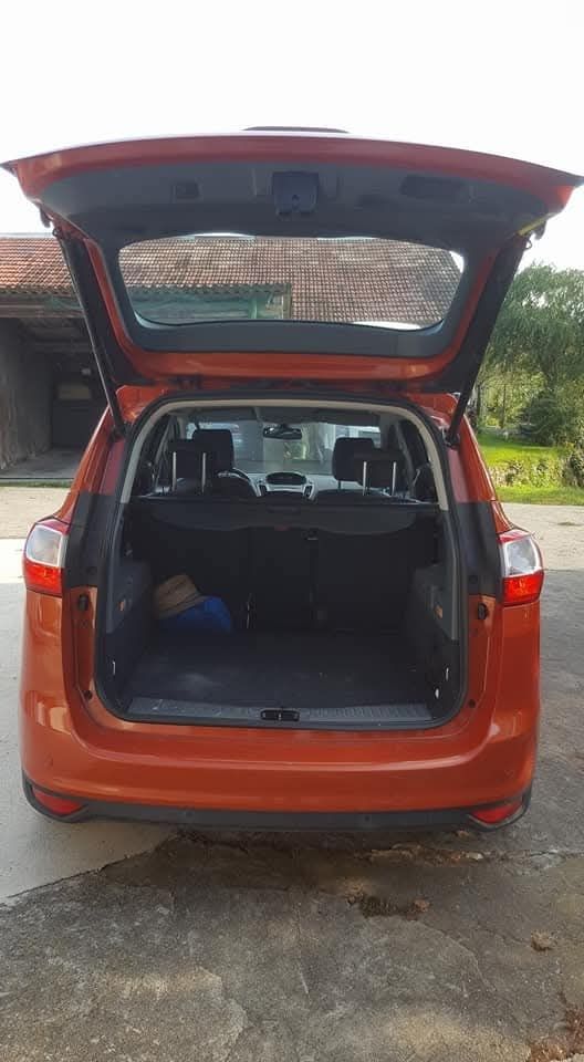Ford Autos: Ford Grand C-Max 2.0 TDCi – D'occasion à Faoug par Cedurofu 3