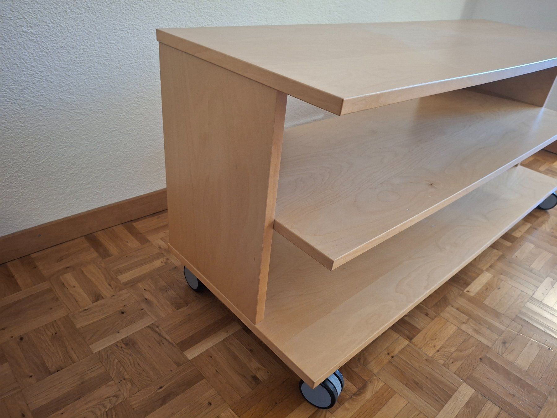 Ikea Mobili TV: TV Regal – Usato da Birmensdorf ZH venduto da portalis 4