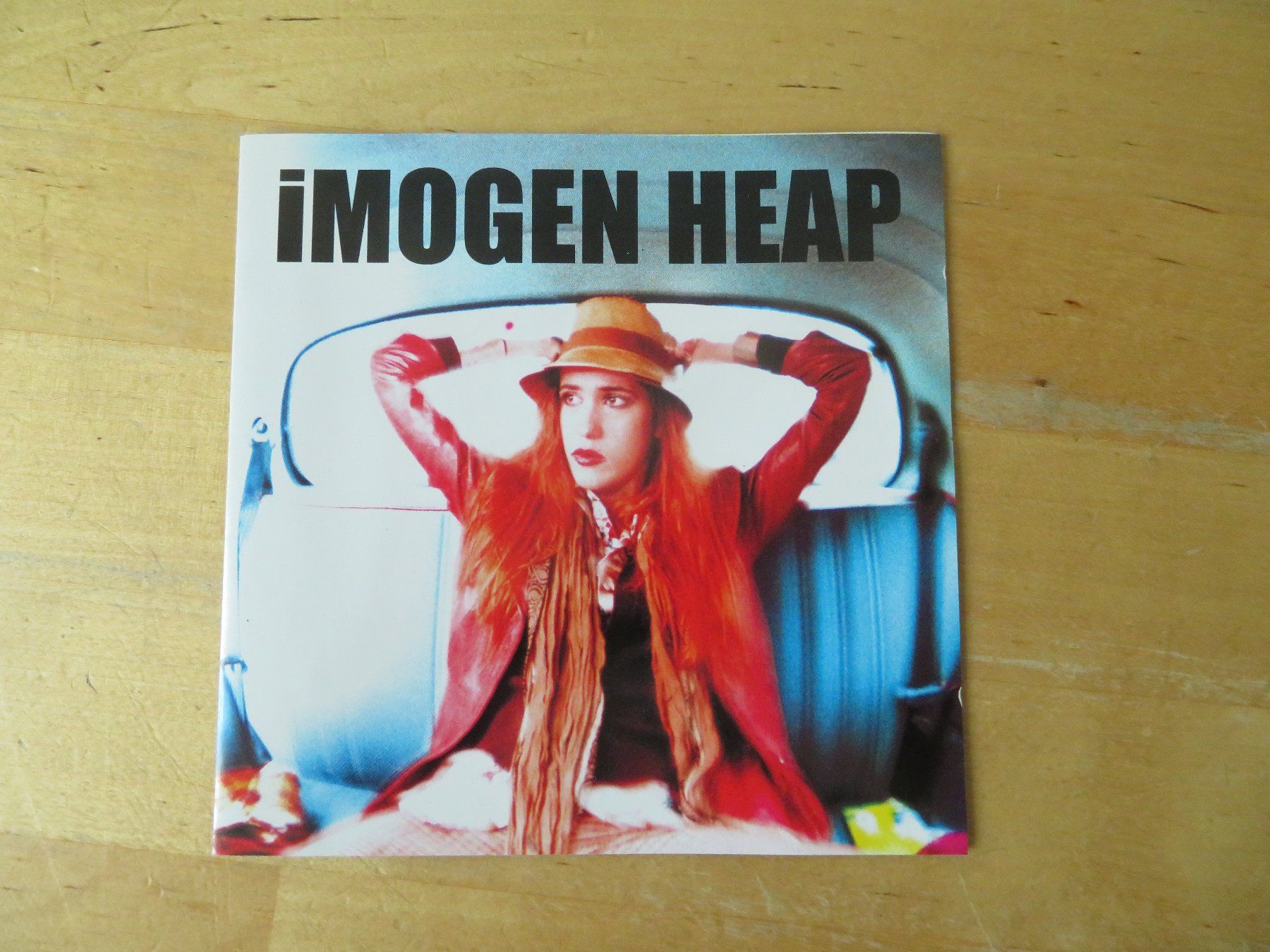 CDs: IMOGEN HEEP "i Megaphone" – Gebraucht aus zürich von Goldimmund