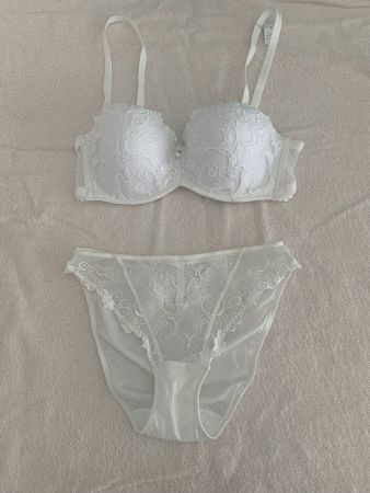 LUXUS-BH LISE CHARMEL *NEU* + PASSENDER SLIP
