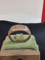 Ring mit Gravur verziert Metalllegierung gebrauchter Zustand