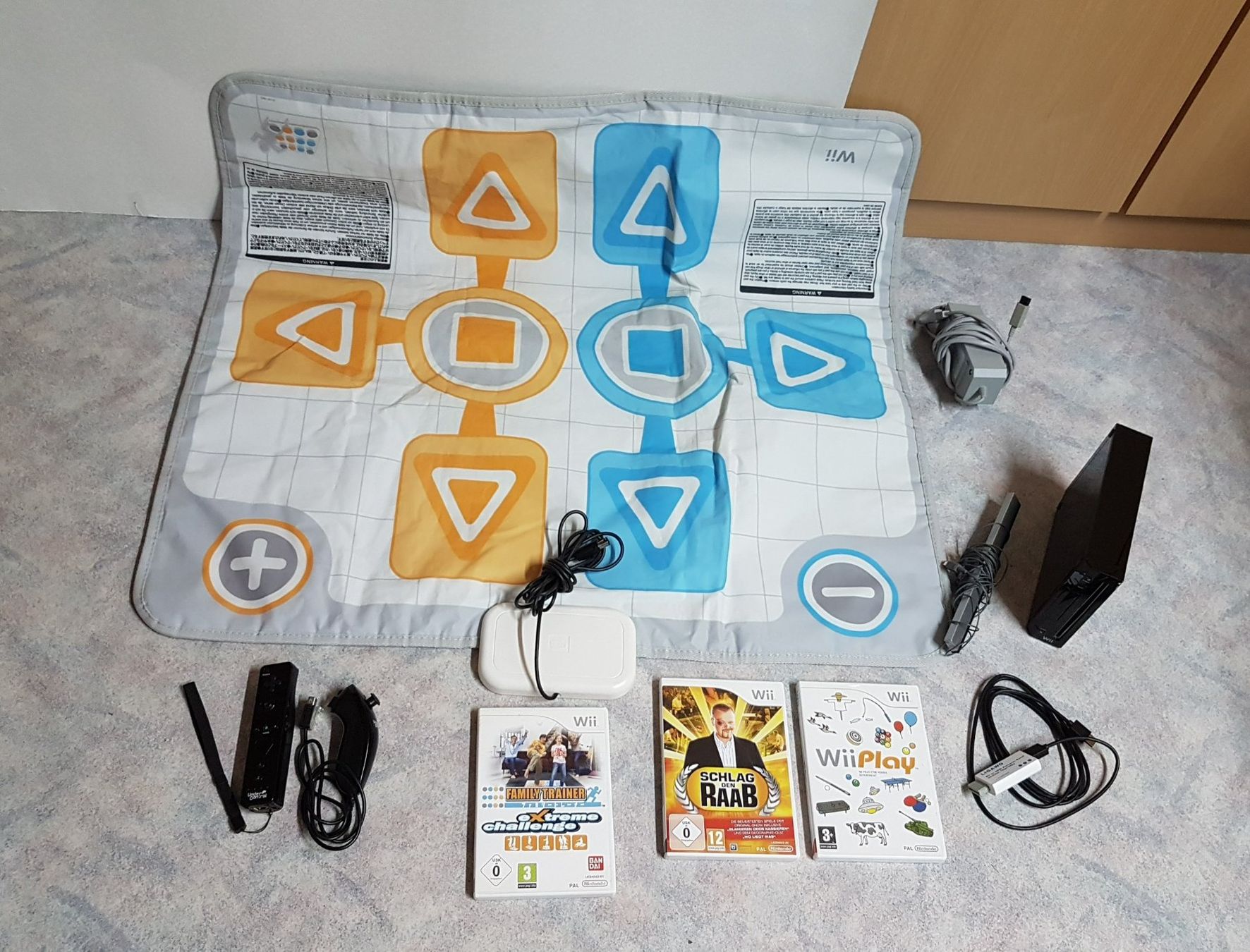 Nintendo Konsolen: Wii Konsole mit 3 Spiele – Gebraucht aus Schüpfheim von Games_Spielkonsolen
