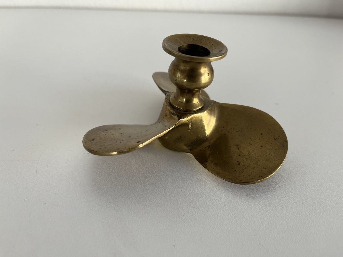 Alle Dekorationen: Kerzenständer / Messing / Propeller  – Gebraucht aus Wetzikon ZH von seli03 3