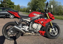 BMW S 1000R - 2 Schlüssel, Handbücher
