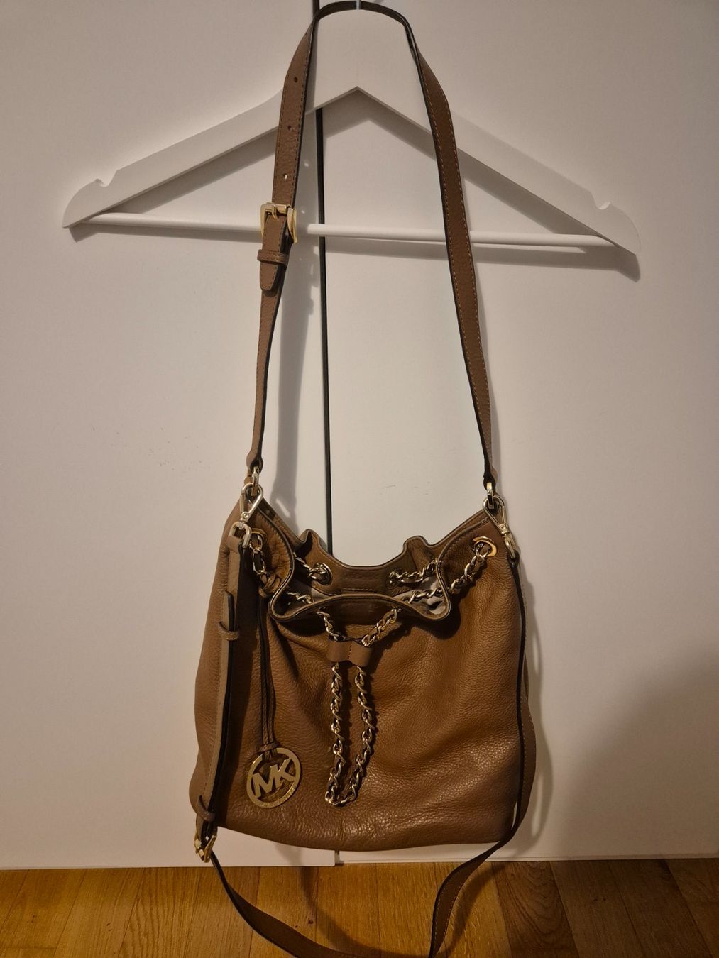 Michael Kors Borse da donna: Michael Kors Lederbeutel – Usato da St. Gallen venduto da suz_l6zz