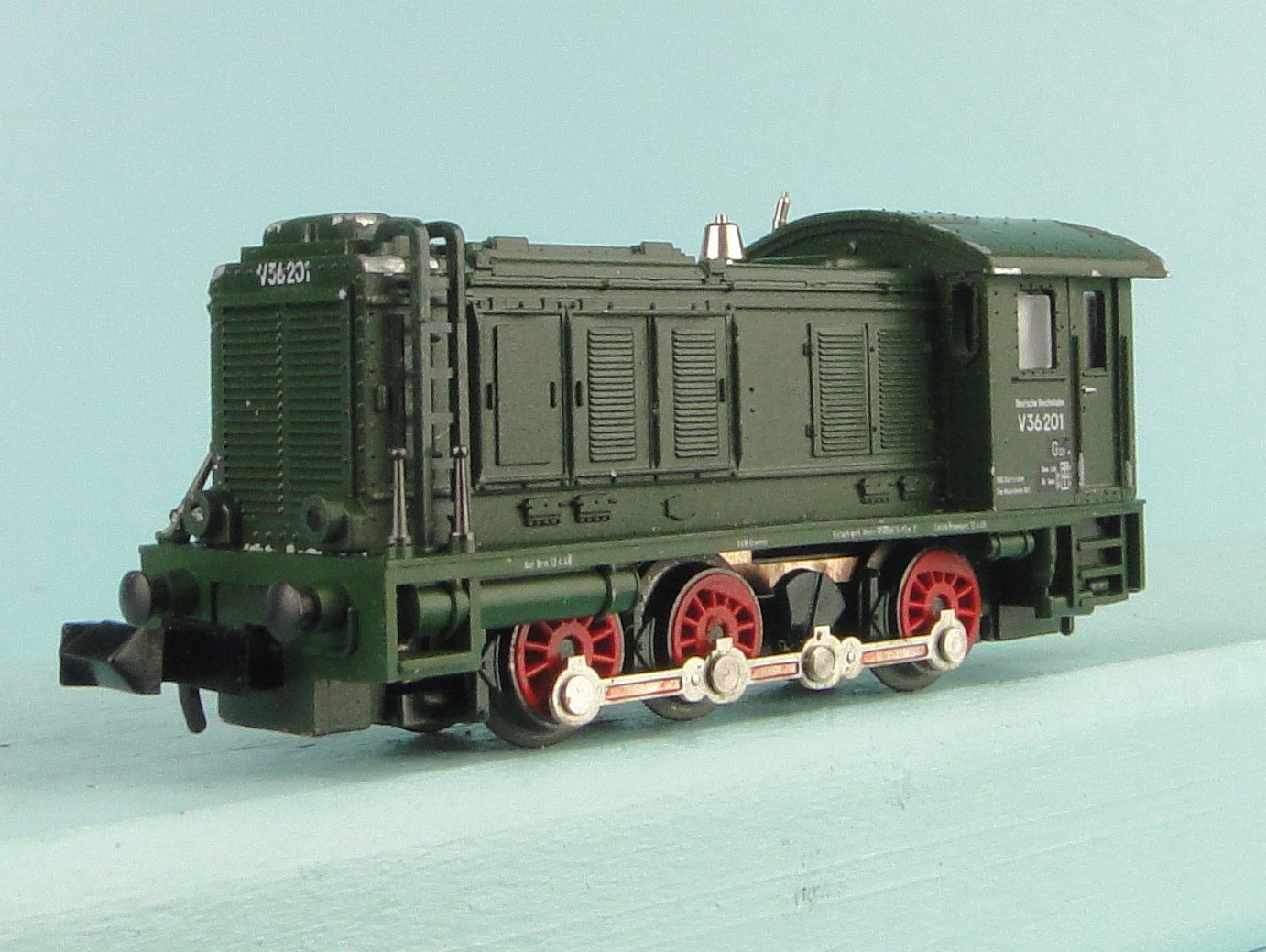 Arnold Modellini di ferrovie: Minitrix V 36 DB  Diesellokomotive – Usato da Bülach venduto da Albitrain 2