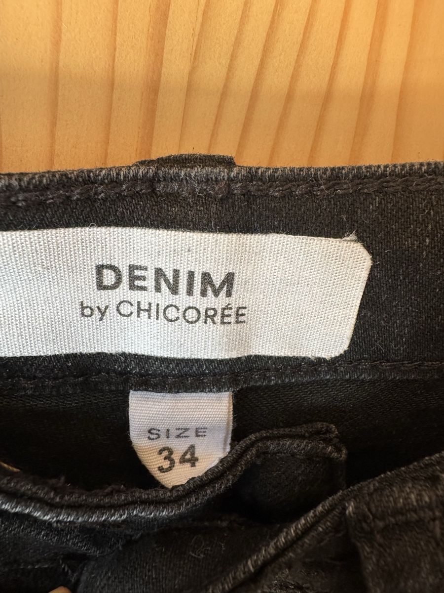 Jeans: Schwarze Jeans Shorts, Grösse 34 – Usato da Hergiswil NW venduto da kaufe_bei_kaufmann 4