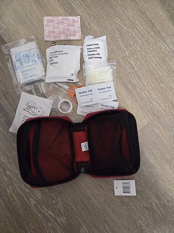 Kit di pronto soccorso: Erste Hilfe Set – Nuovo (secondo la descrizione) da Ennetbürgen venduto da Tropi5 1