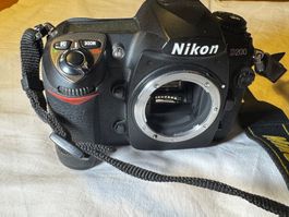 Nikon D200