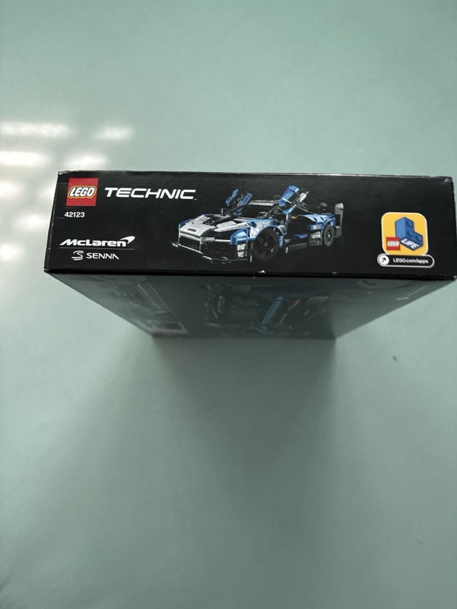 Lego Kit di costruzioni: LEGO Technic McLaren Senna GTR – Nuovo e nell'imballaggio originale da Dietikon venduto da Lidija0 3