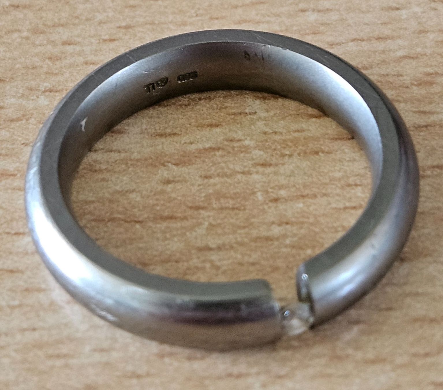 Anelli: Titanring mit Diamant – Usato da Hägglingen venduto da pri_zdz5 8