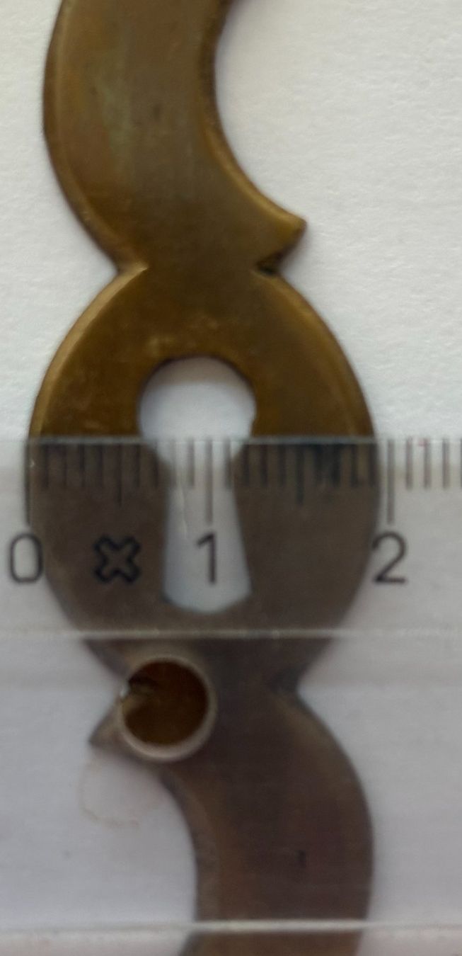 Quincaillerie: ANTIKE SCHLÜSSELROSETTE – D'occasion à Ostermundigen par wini63 3