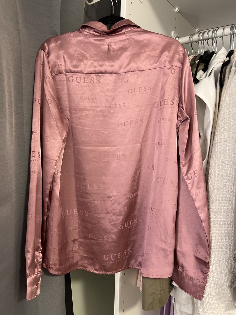 Guess Camicette: Guess Satin Bluse Gr. L Rosé – Usato da Uzwil venduto da XAriiX 1