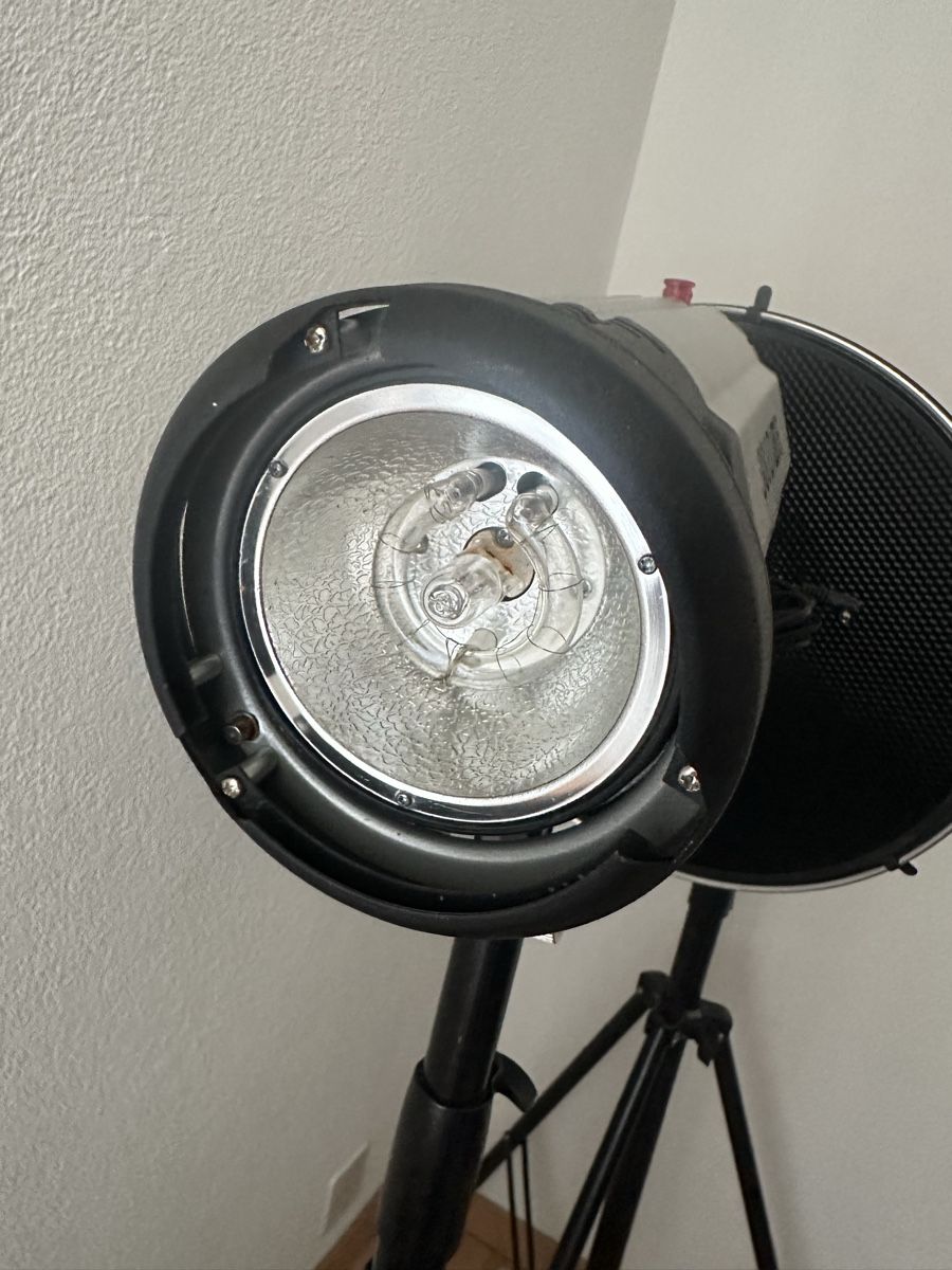 Flash: 4xflashs 300dI  – Usato da Bulle venduto da Quatre_poissons 4