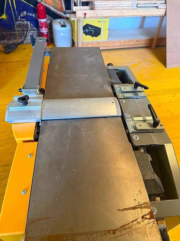 Tutte le macchine: Abricht- und Dickenhobelmaschine A2-26 – Usato da Bolligen venduto da urs_7b6n 3