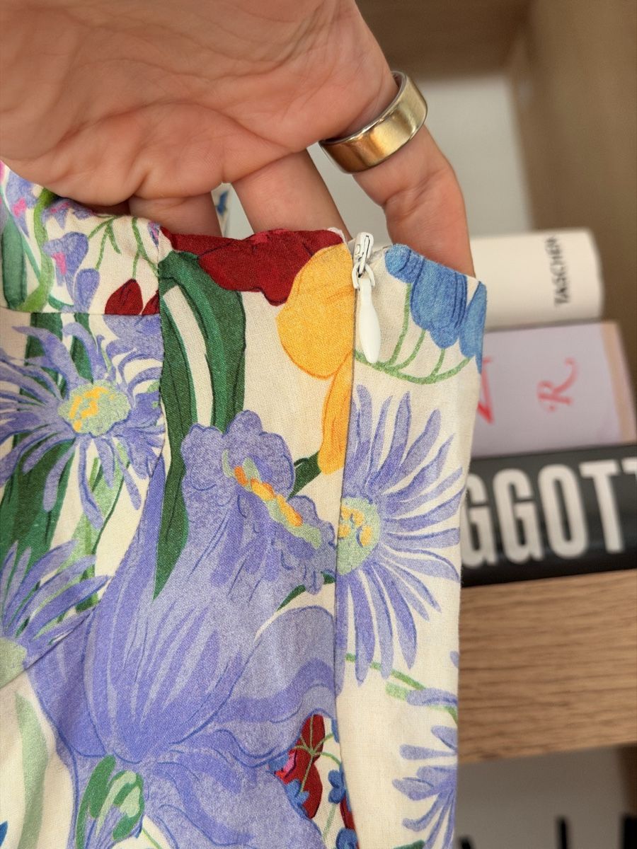 Zara Vestiti: Robe en fleurs S  – Nuovo (secondo la descrizione) da La Croix (Lutry) venduto da secondhandZara 2