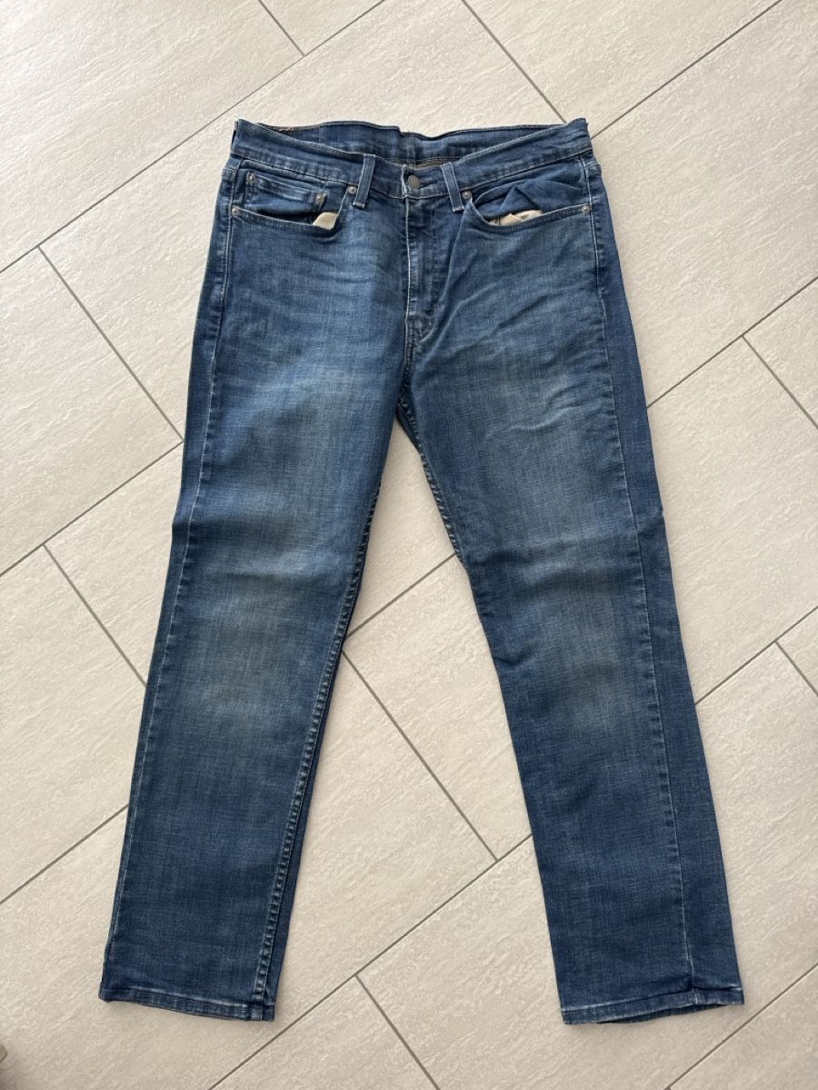 Levi's Jeans: Levis Jeans 514 – Neu (gemäss Beschreibung) aus Unterseen von Zurbi