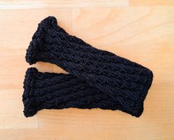 Schöne handgestrickte Armstulpen Pulswärmer Amedysli