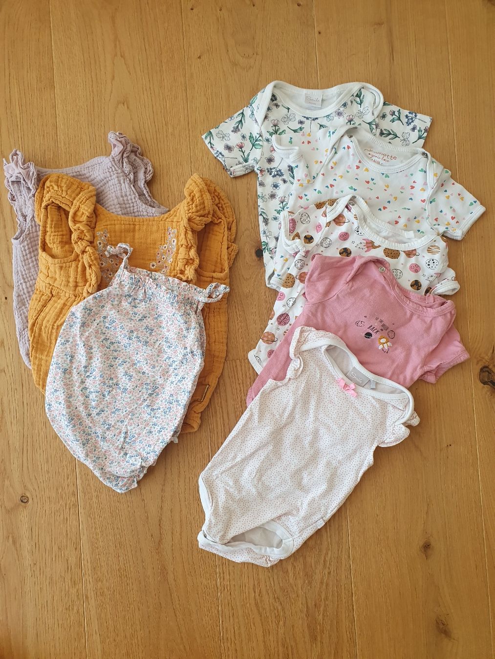 Ensembles coordonnés: Kleiderpaket Baby Mädchen 62 – D'occasion à Schwarzenberg LU par alegria684 1