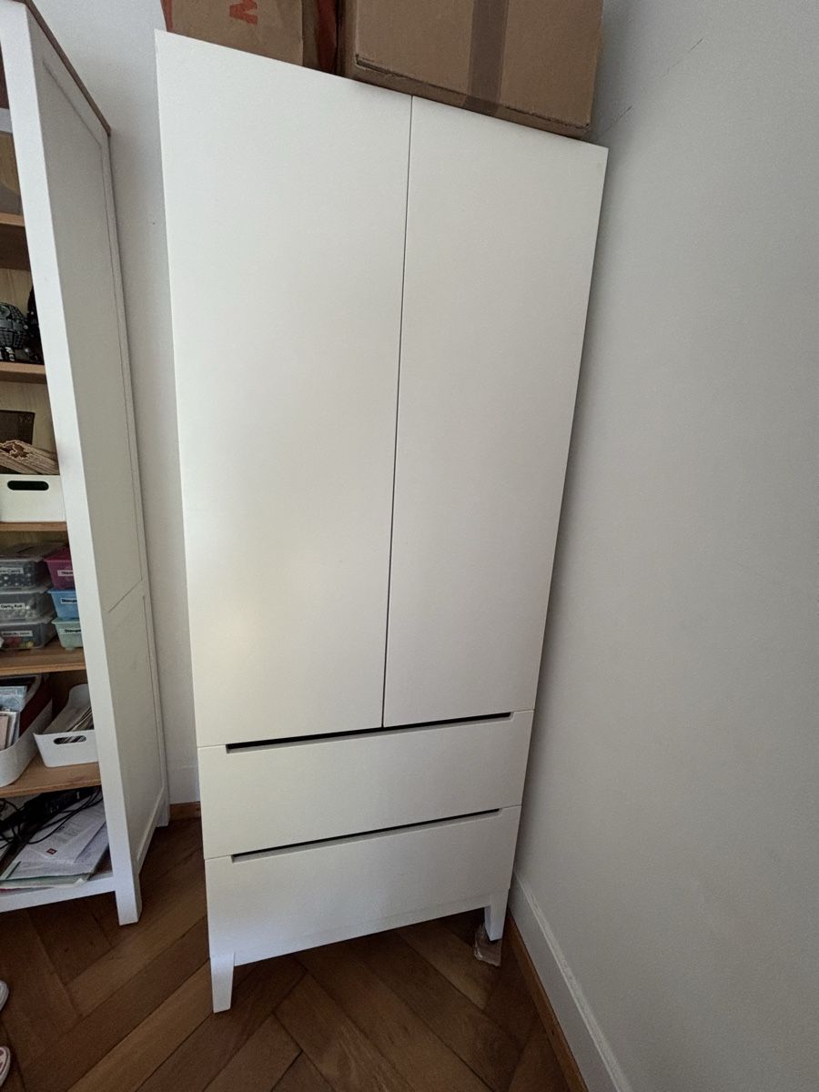 Armoires: Ikea Schrank – D'occasion à Lenzburg par Delfin2018