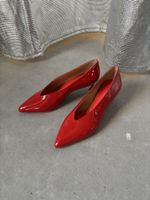 AEYDE Pumps «Camilla» Crackle Patent Rot Gr. 38 — NEU