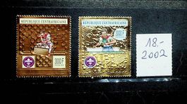 CENTRAFRIQUE 2 TIMBRES OR NEUFS 2002. COTE 18 EUROS /U482