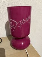 Gravierte Nachttischlampe (mit Pferd und Name Florina)