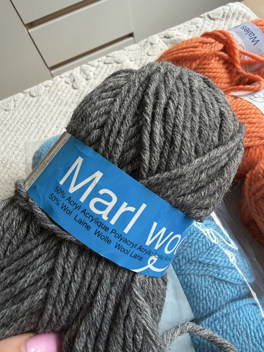 Wolle: Strickgarn / Wolle – Neu und originalverpackt aus Witterswil von gsc_z6ts 3