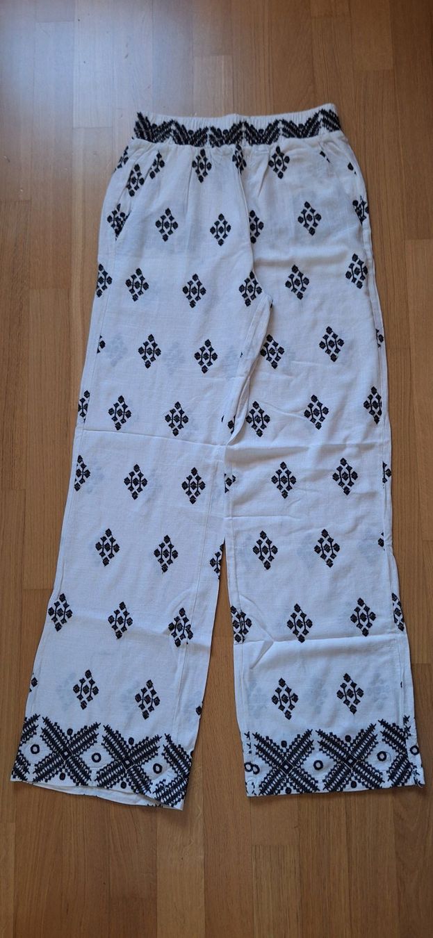 Hosen: pantalon en lin – Neu und originalverpackt aus Lussery-Villars von pousinete02 1