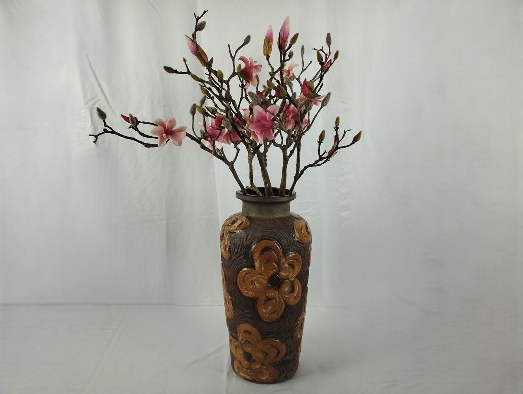 Vasen & Gefässe: Vase mit künstlichen Blumen – Gebraucht aus Schübelbach von Restwert_Schubelbach