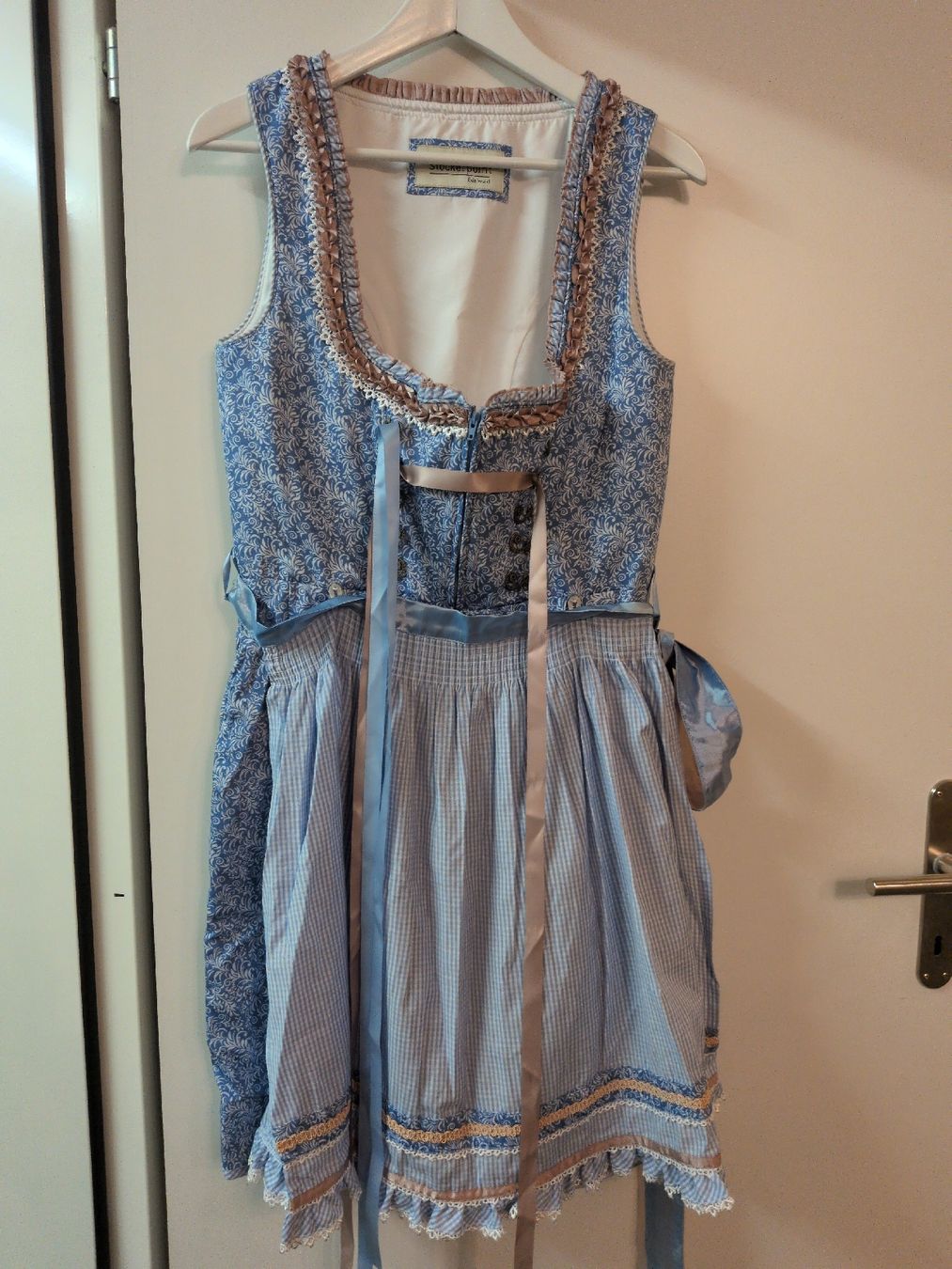 Vestiti: Dirndl Gr. 40 von Stockerpoint – Usato da Untersiggenthal venduto da Naomi4