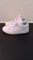 Nike Jordan 1 DV0990-111 basse coloris triple blanc 36.5