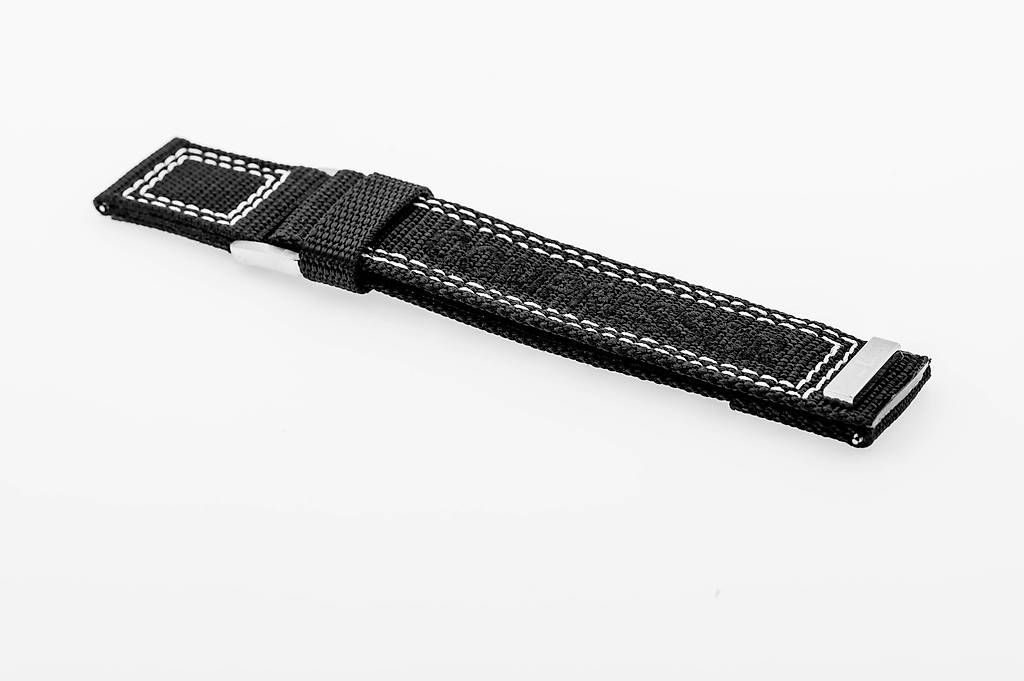 Bracciali & Braccialetti: Jaeger-LeCoultre Master Compressor textile NATO strap 22mm – Nuovo (secondo la descrizione) da Epalinges venduto da bracelet123
