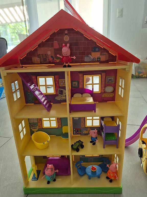 Giocattoli: Peppa Pig Wohnhaus u. Wohnmobil – Usato da Galgenen venduto da Nsc32 1