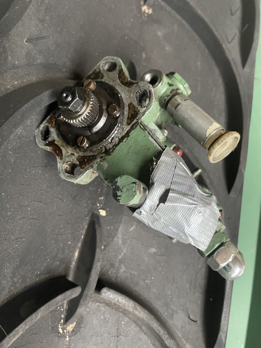 Bührer Trattori: Einspritzpumpe Bührer MFD – Usato da Hemmental venduto da _P2000_ 2