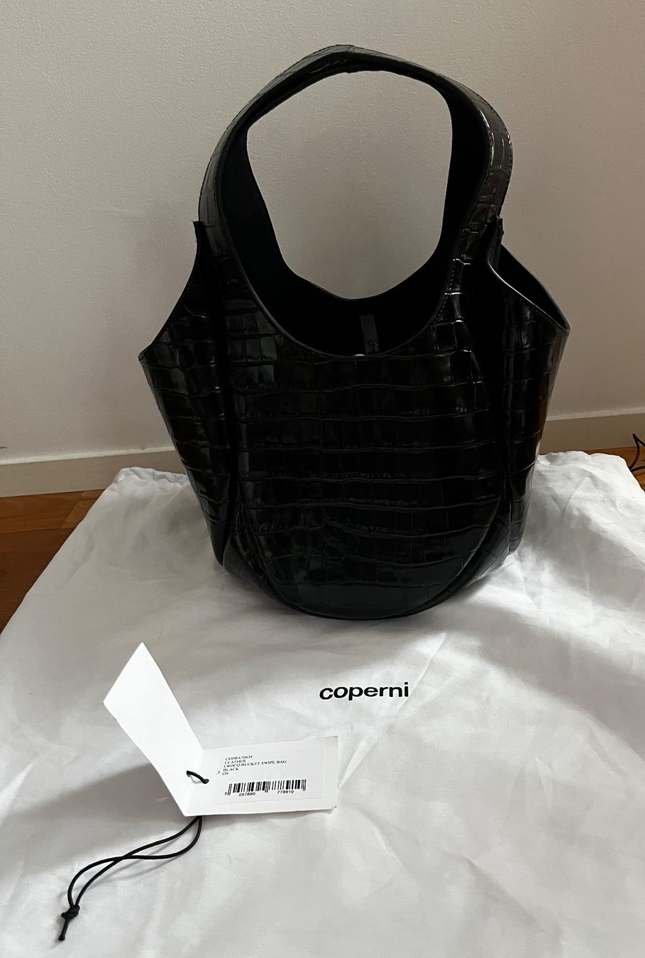 Borse da donna: COPERNI coole Bucket Bag/Tasche - neu - – Nuovo e nell'imballaggio originale da Jona venduto da vanessasupermarket20 6