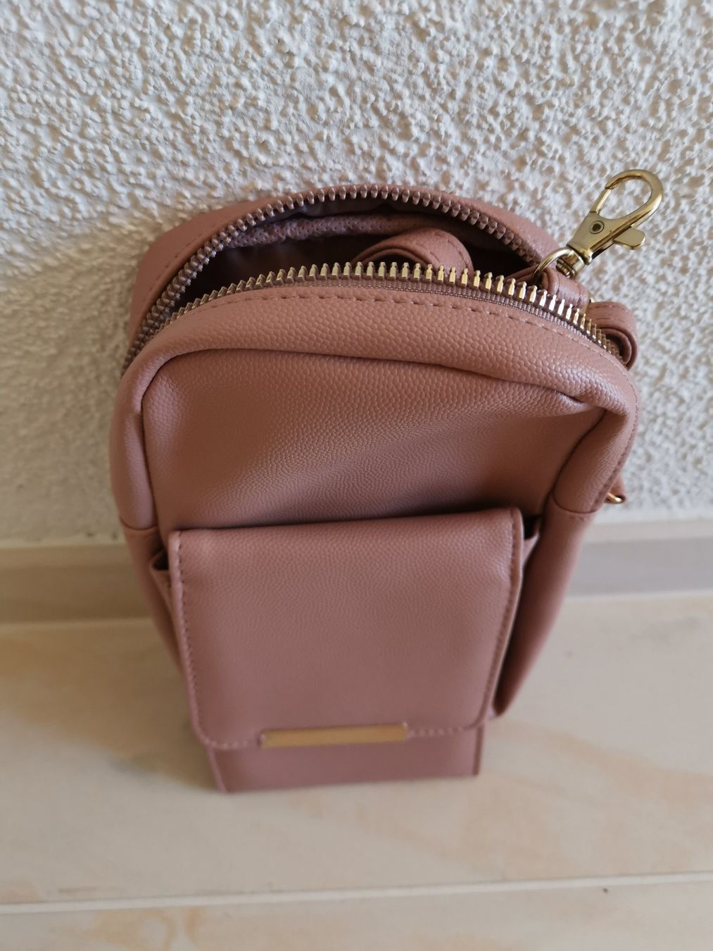 Taschen für Damen: Handytasche mit Kartenhalter – Neu und originalverpackt aus Dornach von Hei50 1