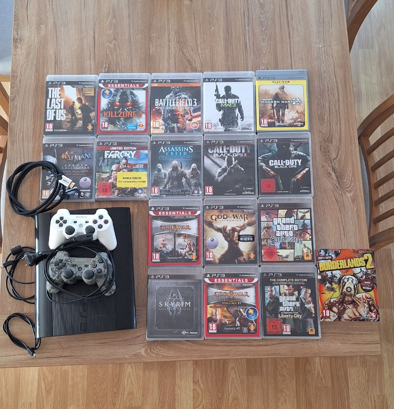 Sony Consoles: Playstation 3 mit 2 Controller und 24 Spielen – D'occasion à Kriens par Blitz95