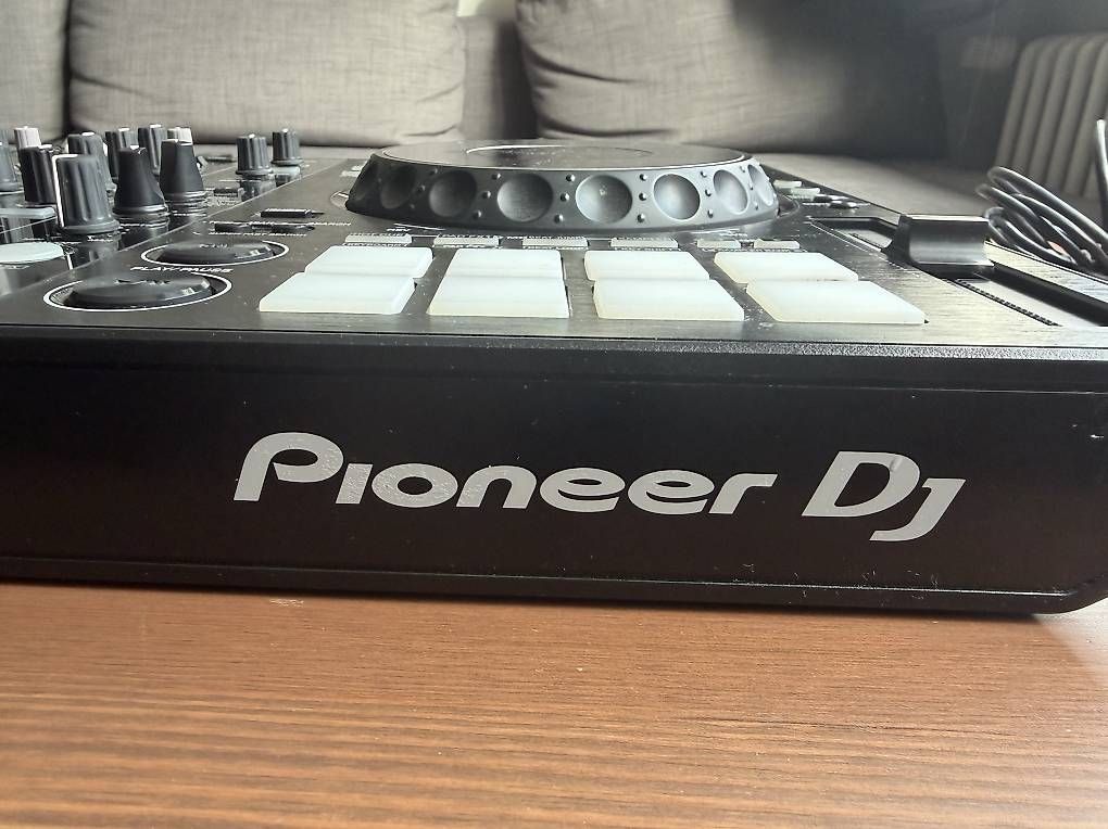 Platines de mixage: Pioneer DDJ-800 DJ-Controller – D'occasion à Basel par czw_v5cp 4