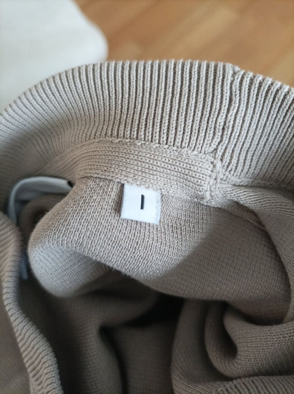 Maglioni & Felpe: Minimum Herrenpullover Gr. 1 /S beige Top Zustand modern – Usato da Buchs/SG venduto da ori_k6tq 2