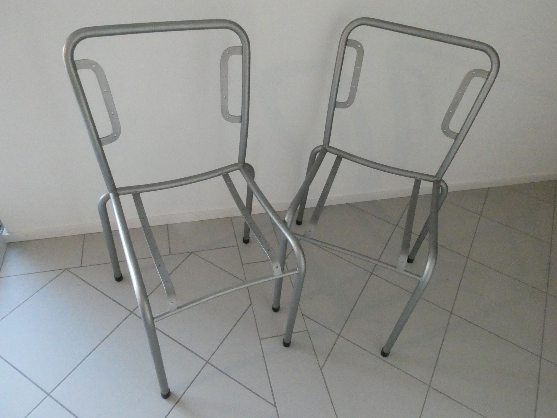 Bigla Sedie: 2 alte Gartenstühle, komplett restauriert – Nuovo (secondo la descrizione) da Oberembrach venduto da vir_f26k 6
