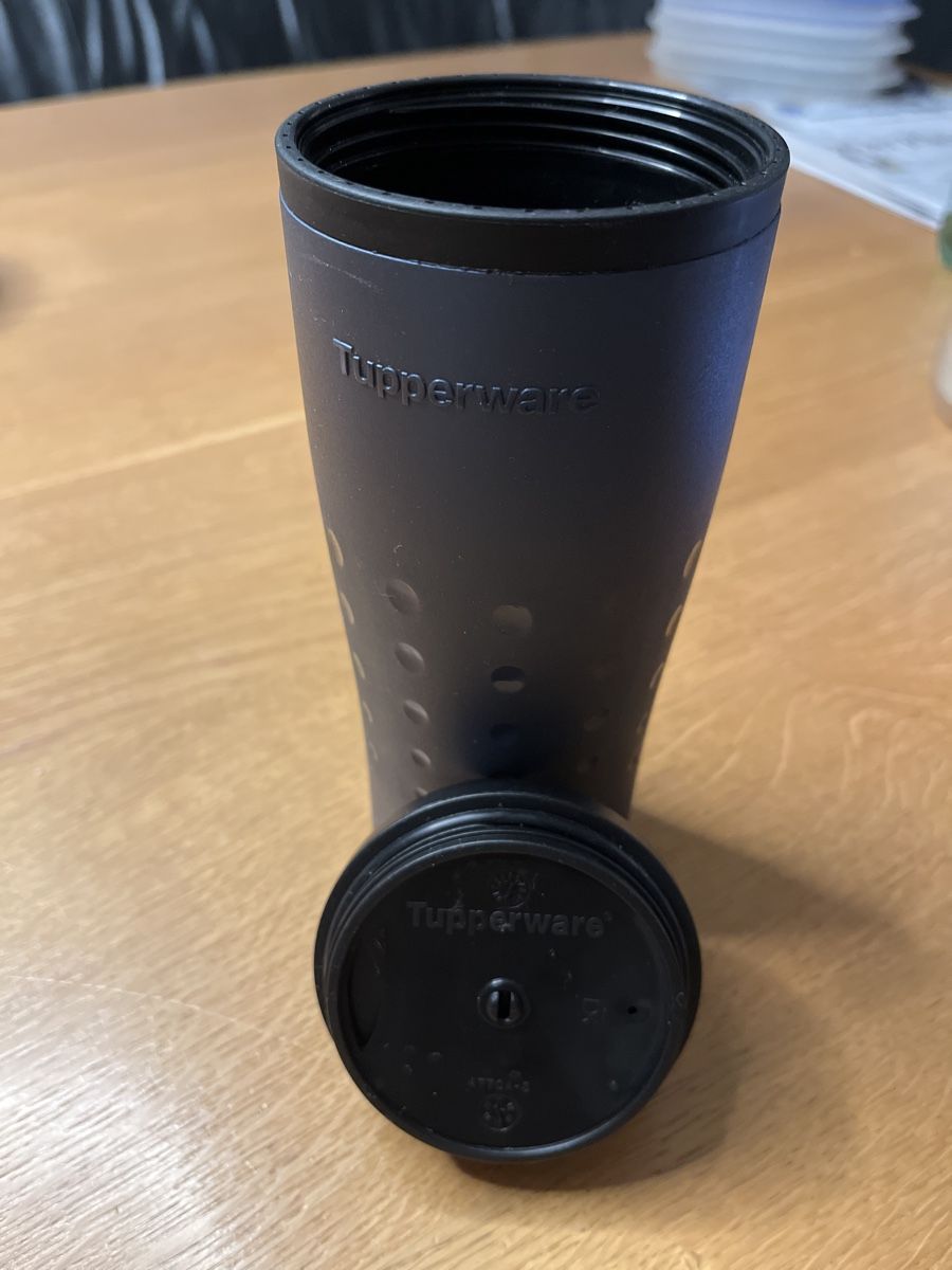 Tupperware Gourdes & Thermos: Tupperware Thermobecher NEU – Neuf (Voir description) à Diepoldsau par Sonne14 3